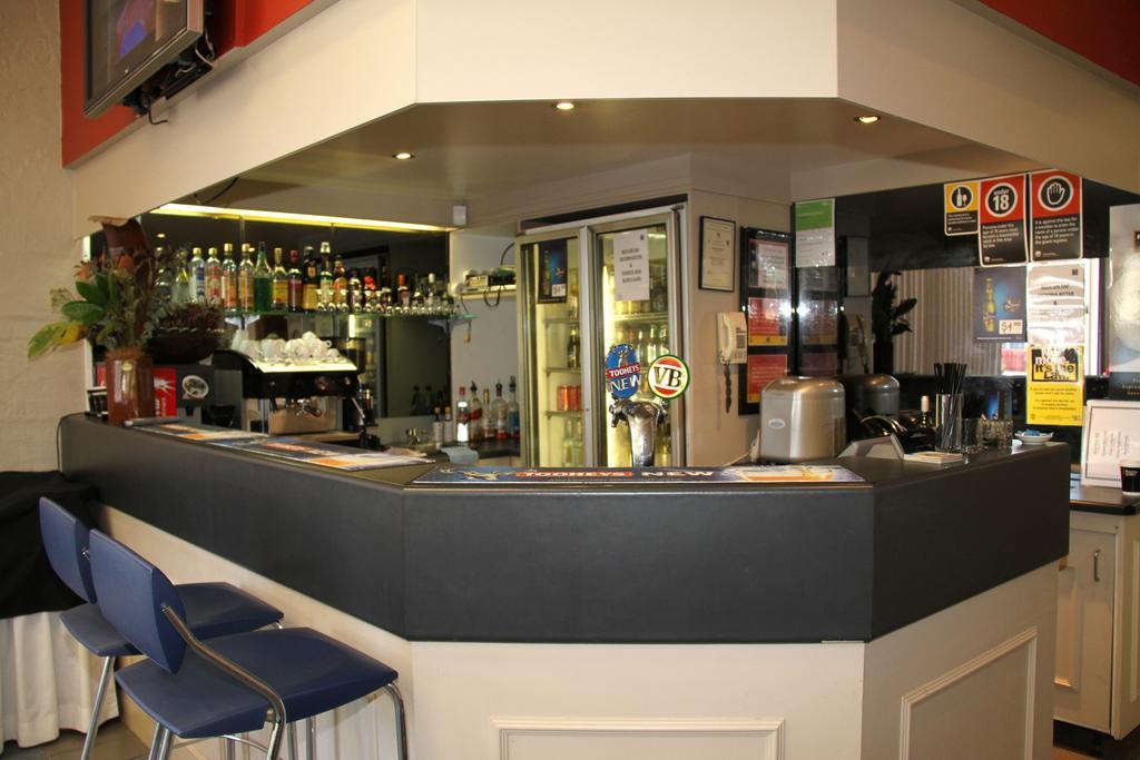 Golf Place Inn Wollongong Primbee Extérieur photo